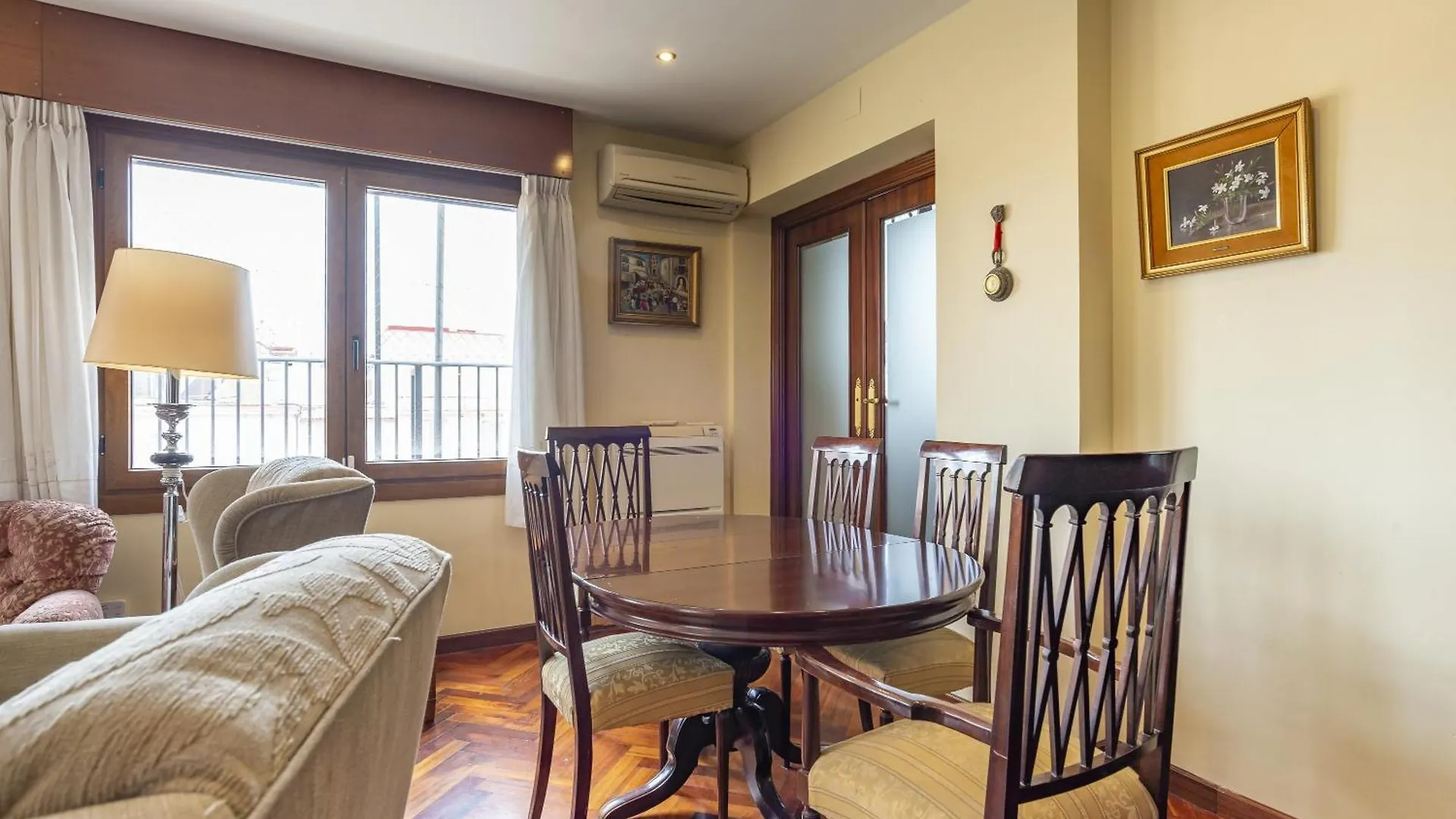 Apartamento Gran Atico En El Soho De Malaga Para 7